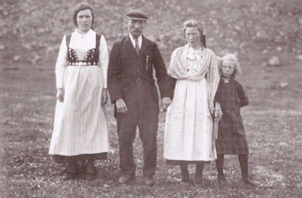 Icelandic people in 1927