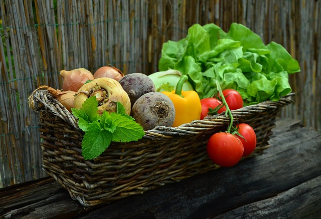 vegetable basket by pixabay